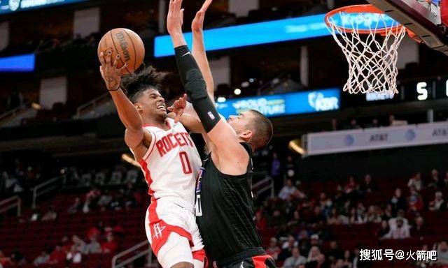 在英超激烈 在英超激烈