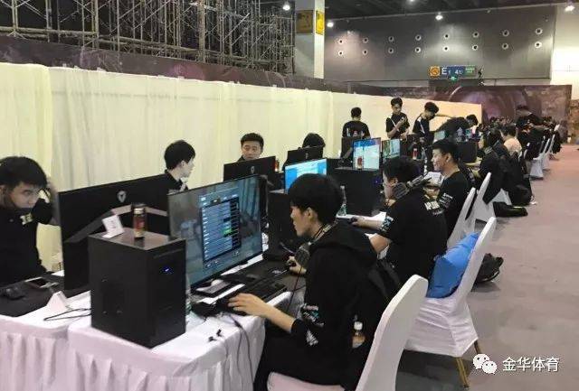 一边是经验 一边是经验