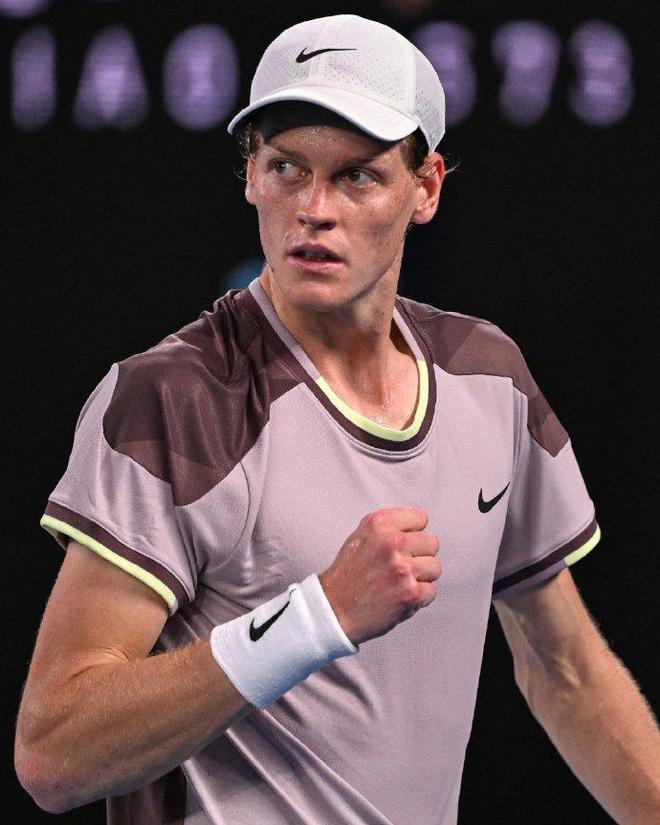 但因膝伤 但因膝伤